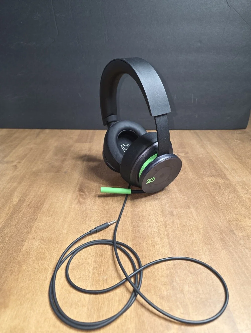 Microsoft 20th Anniversay XBox Headphones Computer Headset Black/Green 8LI-00008